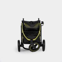 Compact opgevouwen InnoPet Premium Comfort hondenwagen zwart.